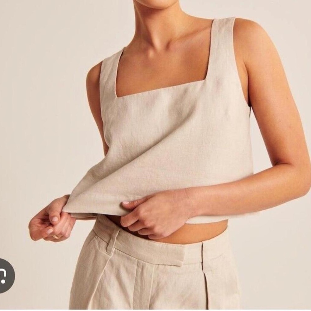 Abercrombie & Fitch square neck Linen Sleeveless Top